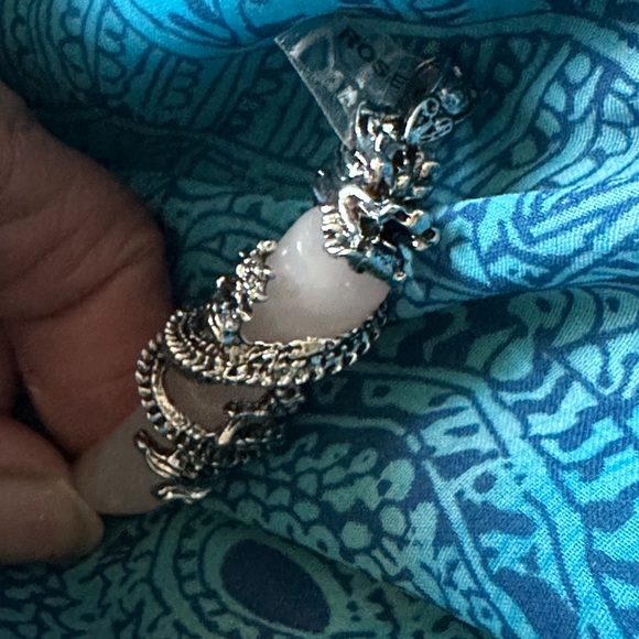Dragon With Talon Necklace - Picture 7 of 9